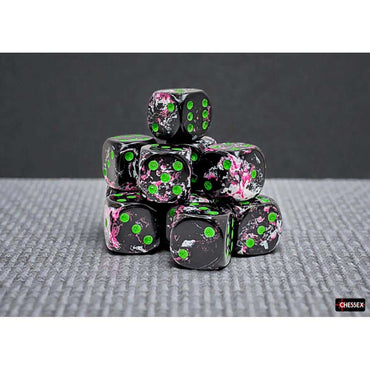 BRUSHED DICE: 16MM D6 PAINTBALL WITH GREEN DICE BLOCK (12 DICE)