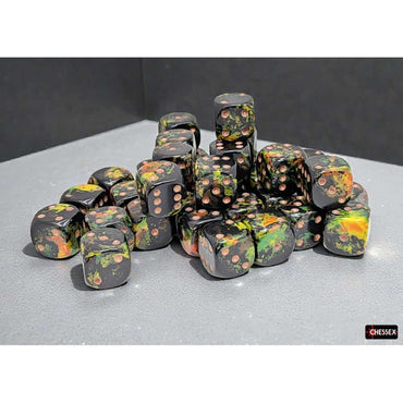 BRUSHED DICE: 12MM D6 DEEP FOREST WITH BRONZE DICE BLOCK (36 DICE)