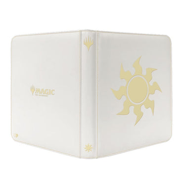 Mana 8: 12-Pocket Zip Pro-Binder: Plains